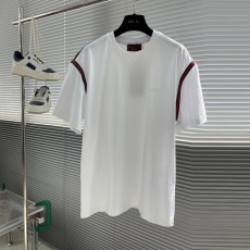 구찌 GUCCI 남성 라운드 반팔 GU6449