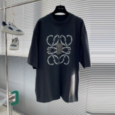 로에베 LOEWE 남성 라운드 반팔 LW0487