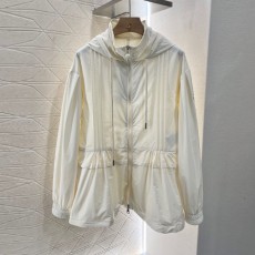 몽클레어 Moncler 여성 자켓 M03692
