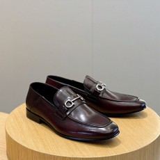 페레가모 FERRAGAMO 남성 로퍼 FM08763