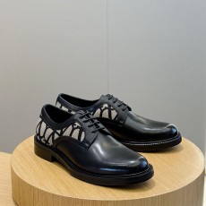 발렌티노 VALENTINO 남성 로퍼 VN1474
