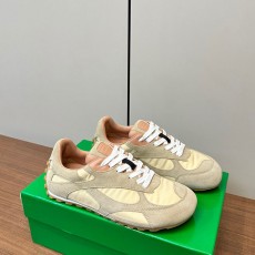 보테가 BOTTEGA VENETA 오르빗 플래시 스니커즈 BV16348