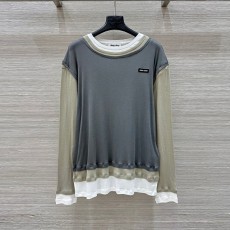 미우미우 MIUMIU 여성 티셔츠  MU0398