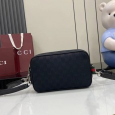 구찌 GUCCI GG 캔버스 스몰 크로스백 834802 GU1368