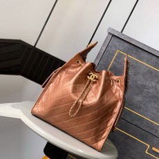 샤넬 CHANEL 25SS 미듐 호보백 C2470